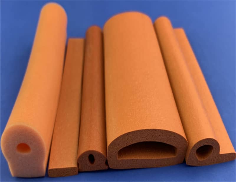 High temperature resistant silicone sealing strip